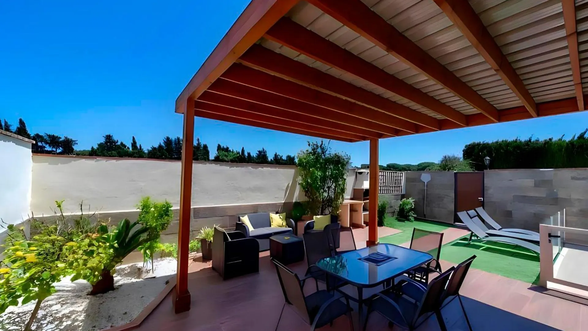 Holiday home Chalet Con Piscina Privada Para Familias II Conil De La Frontera